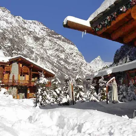 Apartamento Locazione Turistica La Gran Becca.1 *